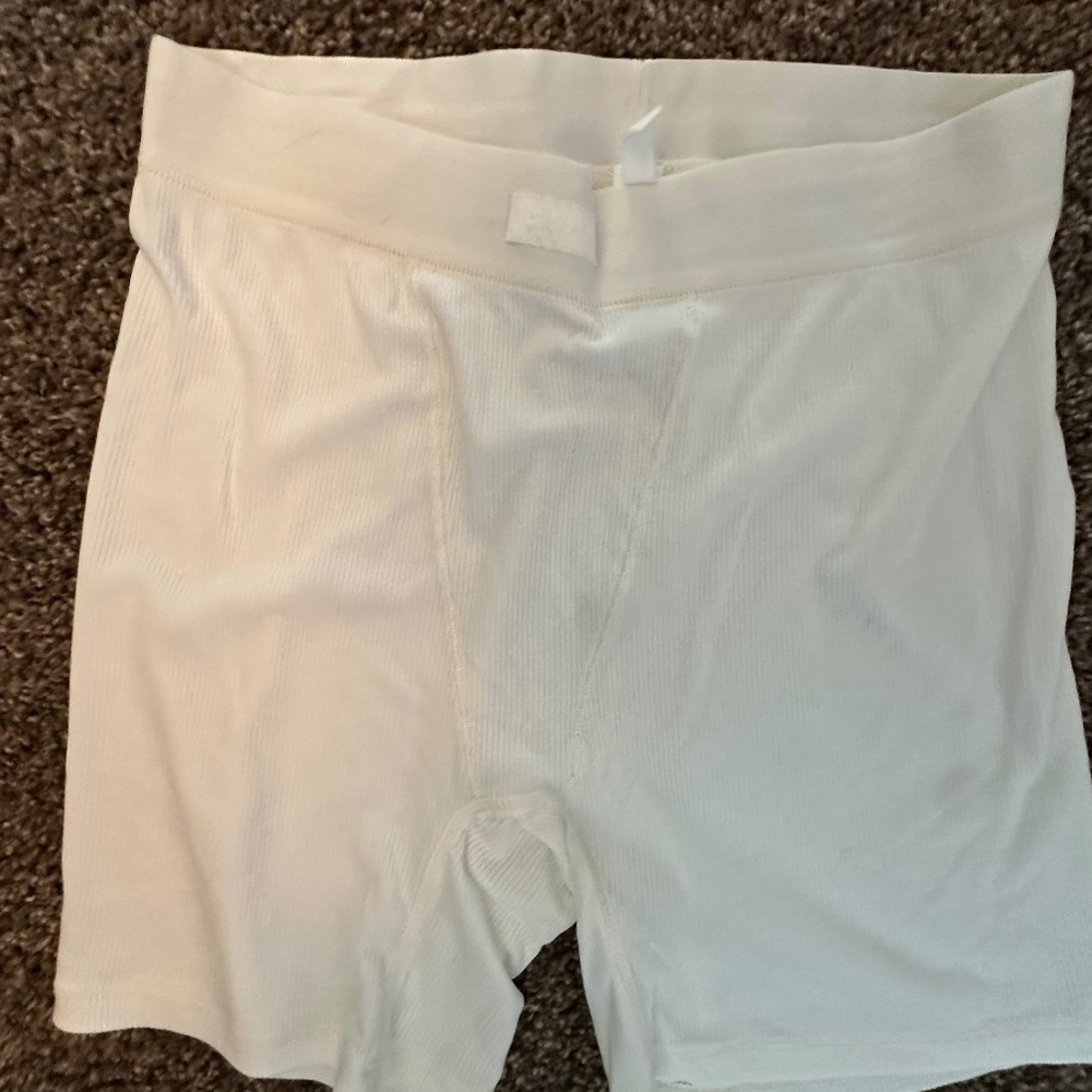 SKIMS White Ribbed High-Waist Boyshorts - Seamless Look